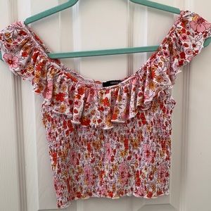 Off shoulder, vintage-like top